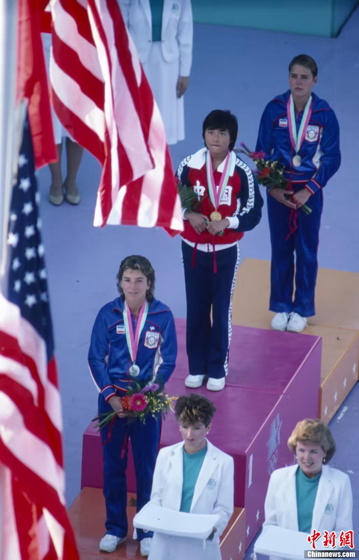 周继红：漫长的时代丨中新人物——以制度与信