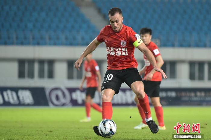 塞尔吉尼奥与国足会合 将提升中场控球与创造力