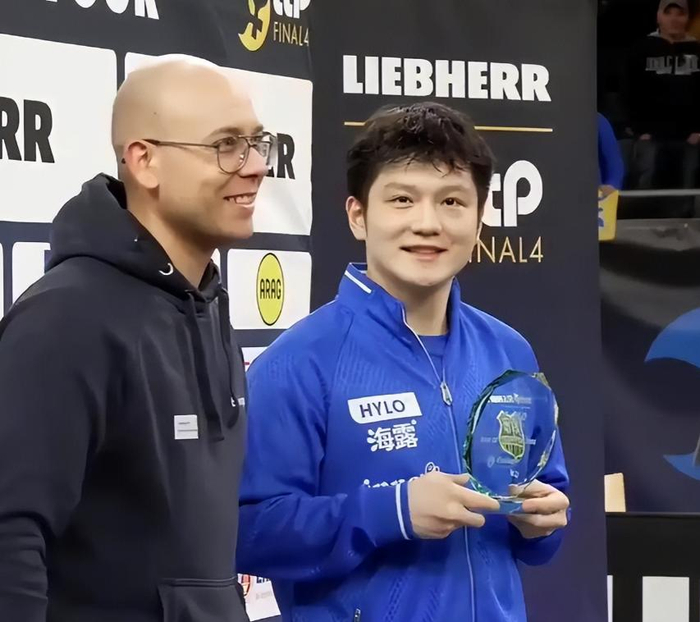 樊振东加盟德甲豪门杜塞尔多夫引欧洲乒坛震动